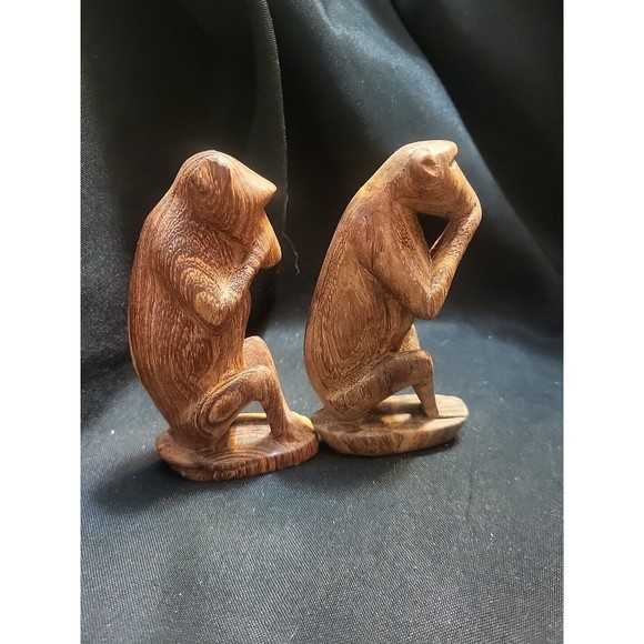 Vintage Hand Carved Wooden Monkeys - Picture 4 of 8